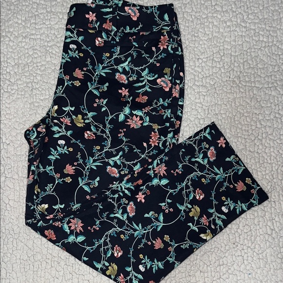 LOFT Pants - LOFT Floral Ankle Pants - Black with Multicolor Print